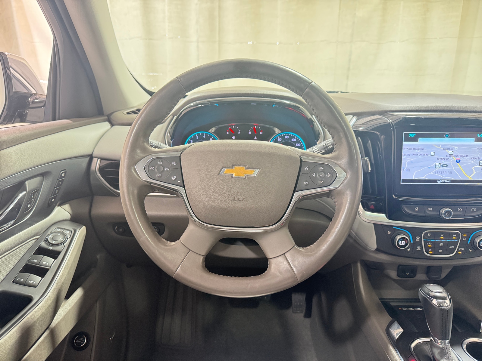 Thumbnail: 2018 Chevrolet Traverse - 4