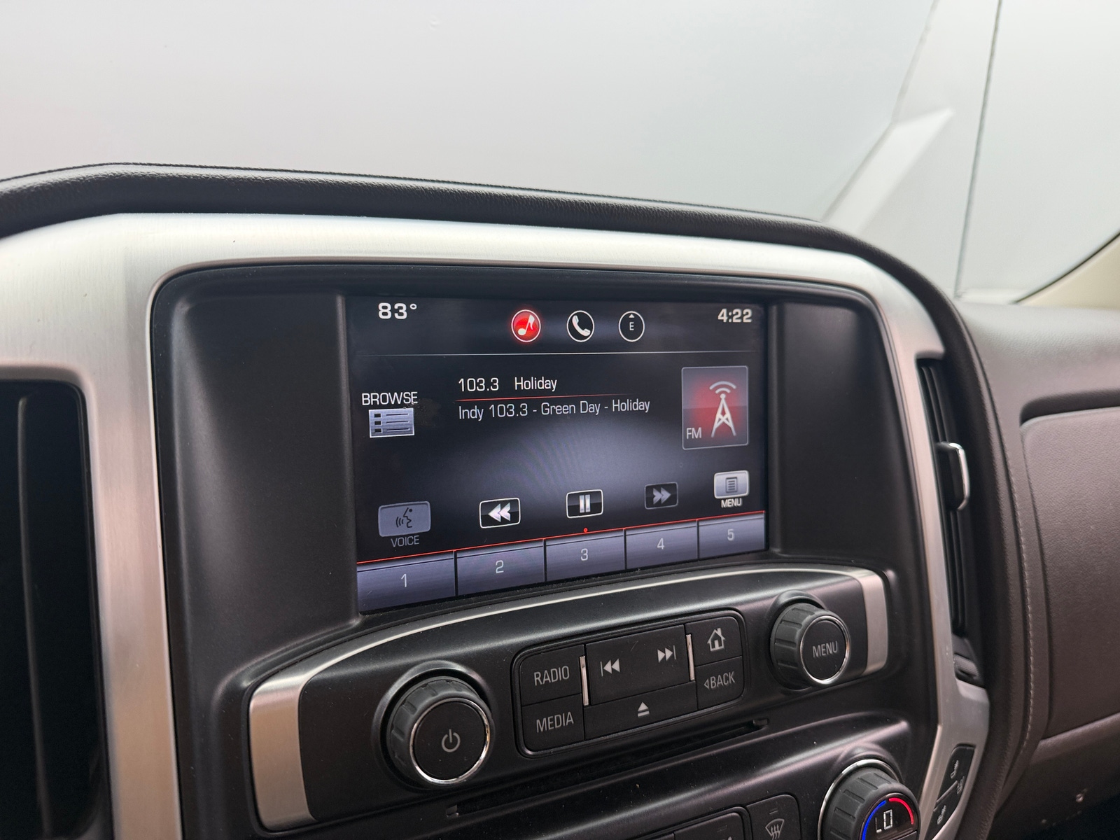 Thumbnail: 2015 GMC Sierra 1500 - 3