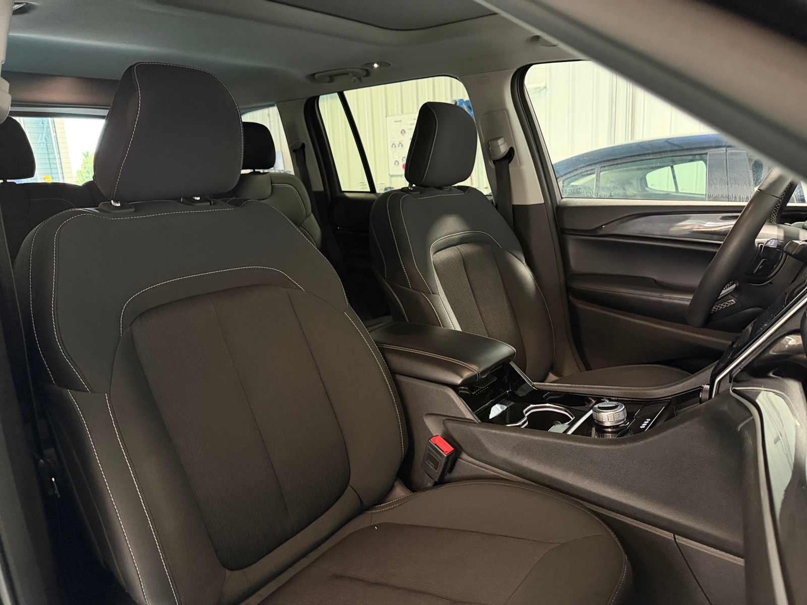 Thumbnail: 2023 Jeep Grand Cherokee - 2