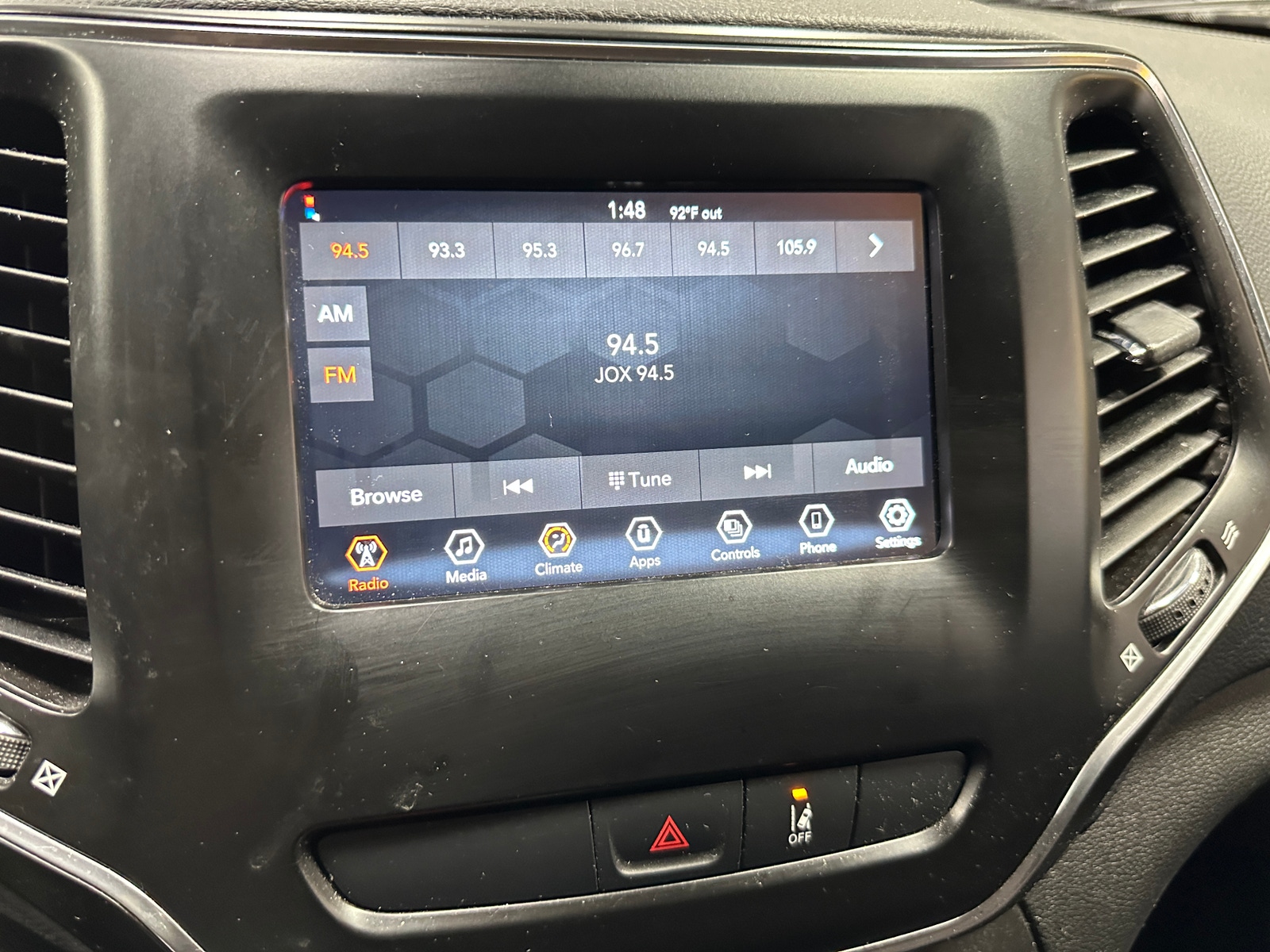 Thumbnail: 2021 Jeep Cherokee - 4