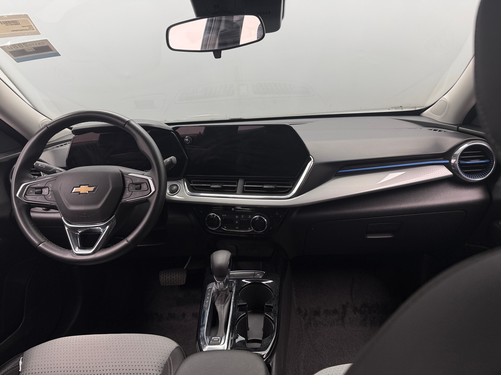 Thumbnail: 2025 Chevrolet Trax - 2