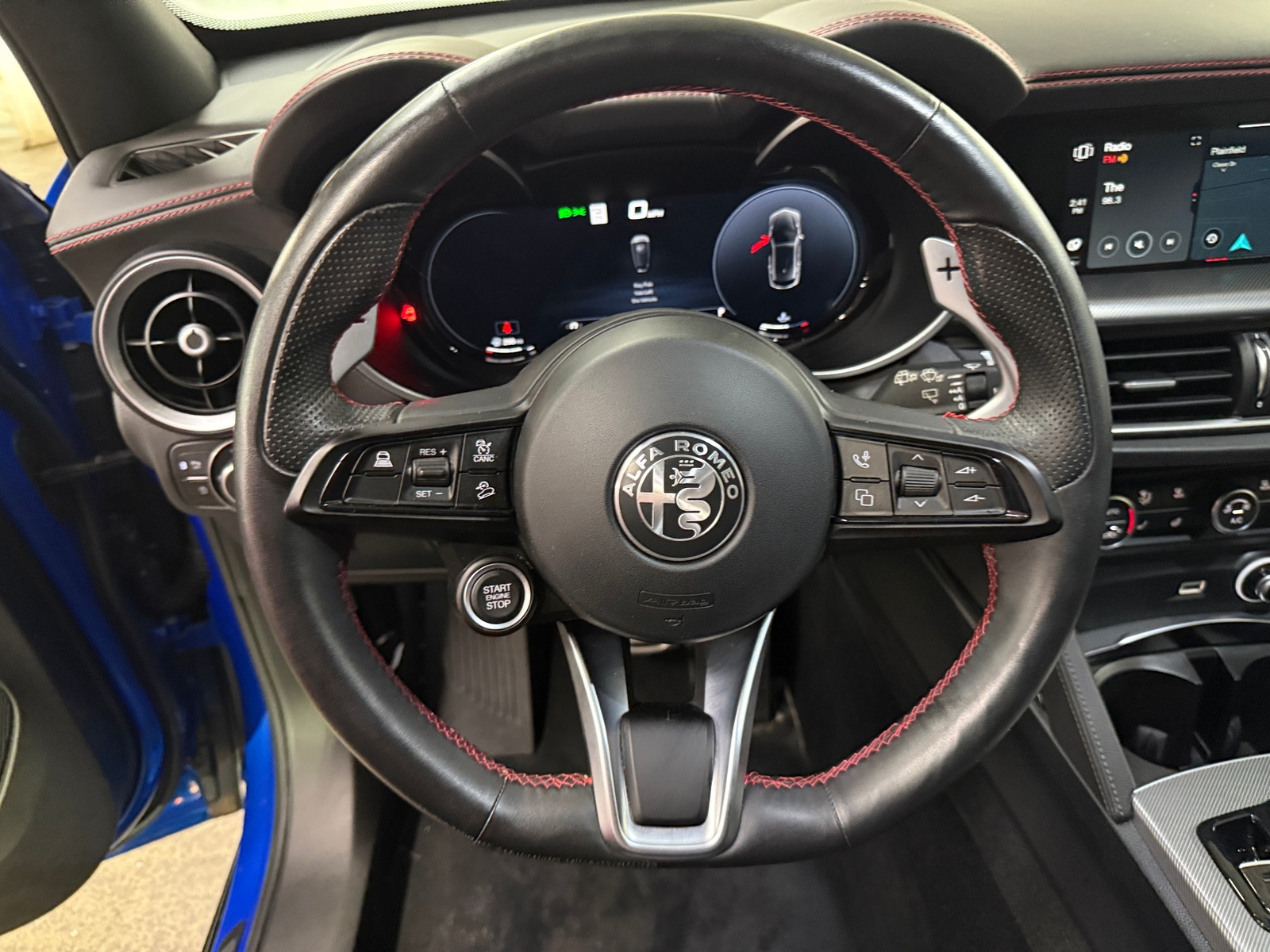 Thumbnail: 2024 Alfa Romeo Stelvio - 4