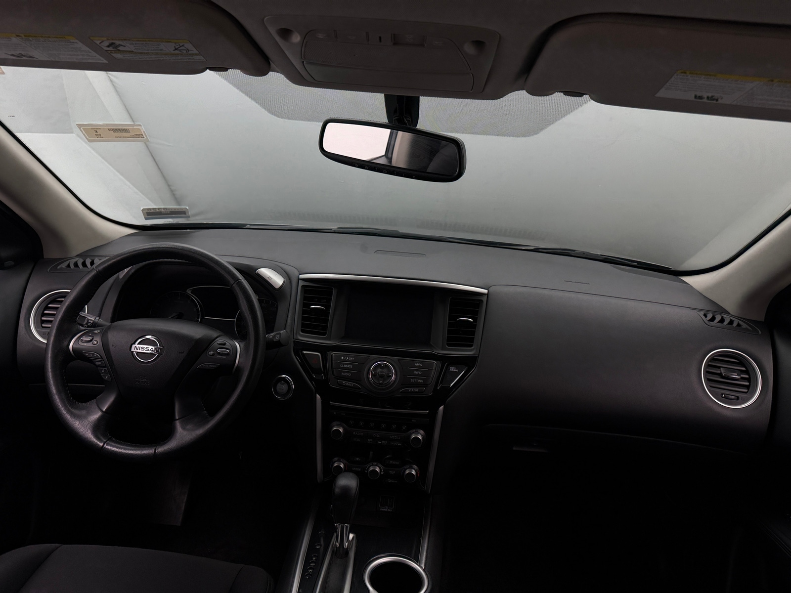 Thumbnail: 2019 Nissan Pathfinder - 3