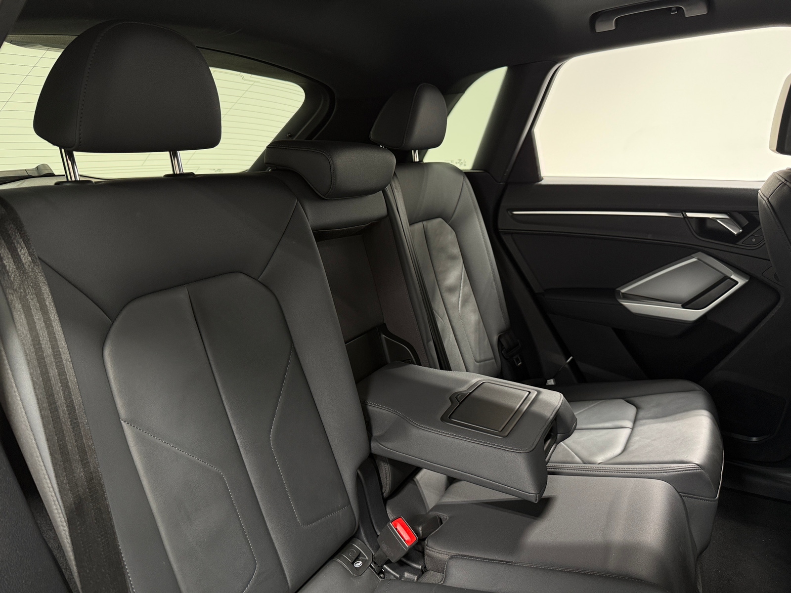 Thumbnail: 2023 Audi Q3 - 5