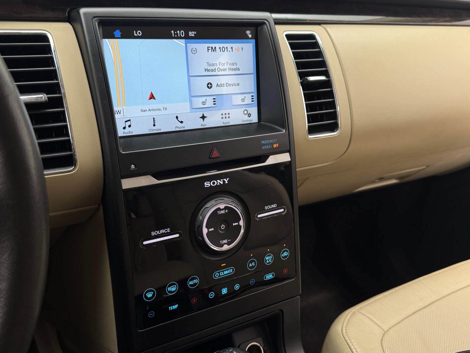 Thumbnail: 2016 Ford Flex - 3