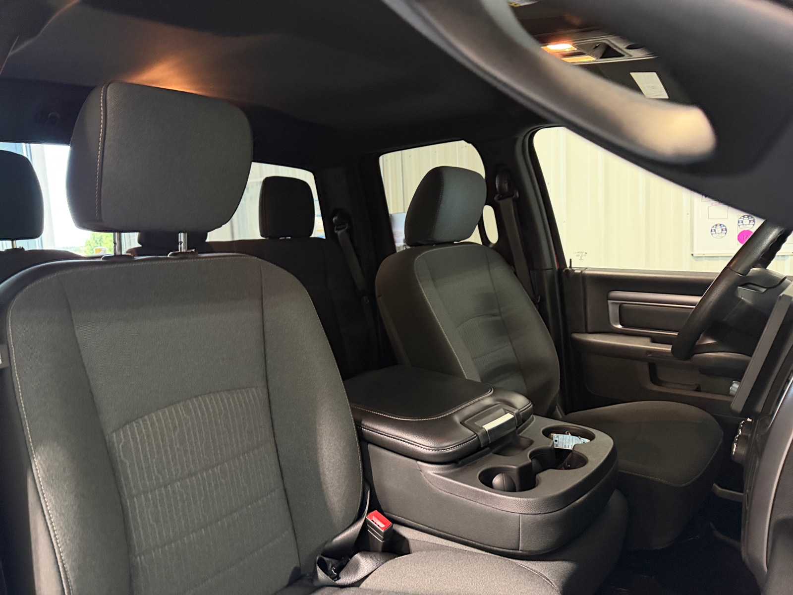 Thumbnail: 2021 RAM 1500 Classic - 2