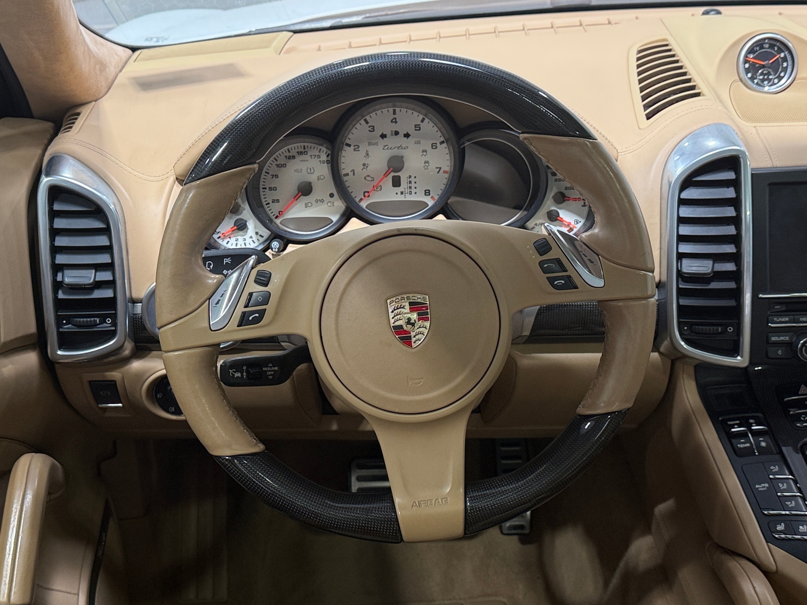 Thumbnail: 2013 Porsche Cayenne - 5