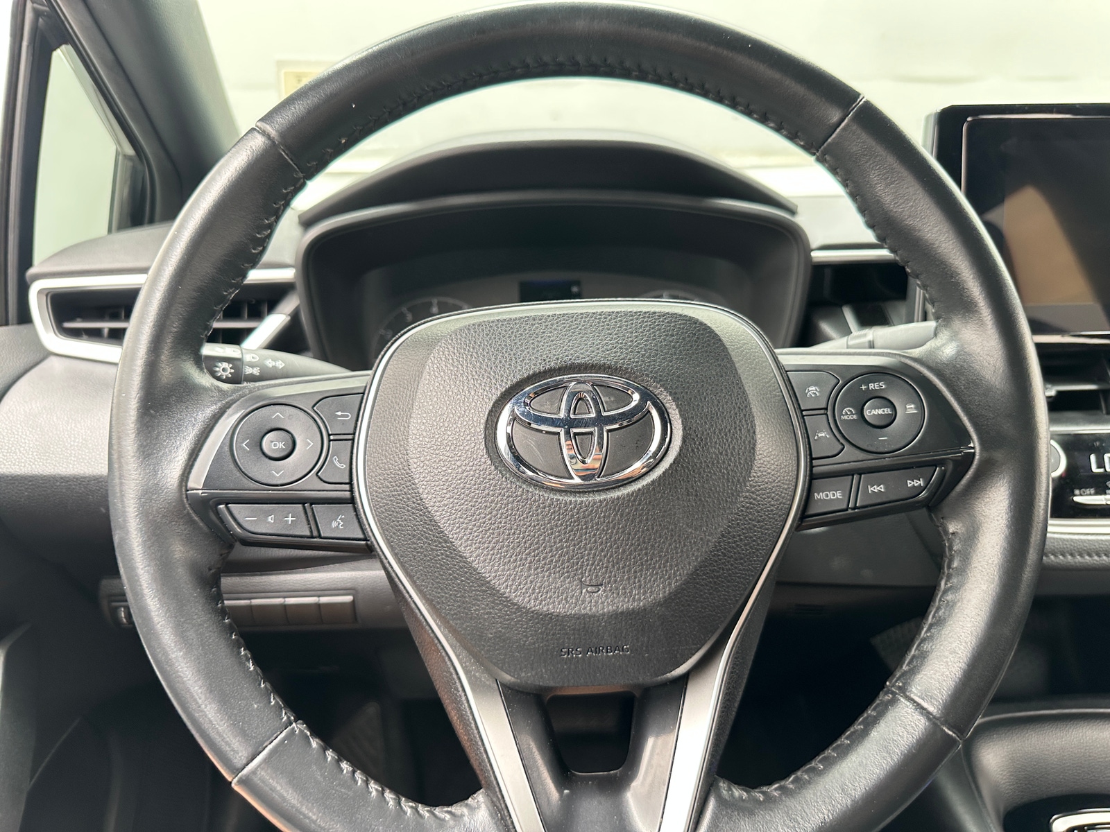 Thumbnail: 2023 Toyota Corolla - 5