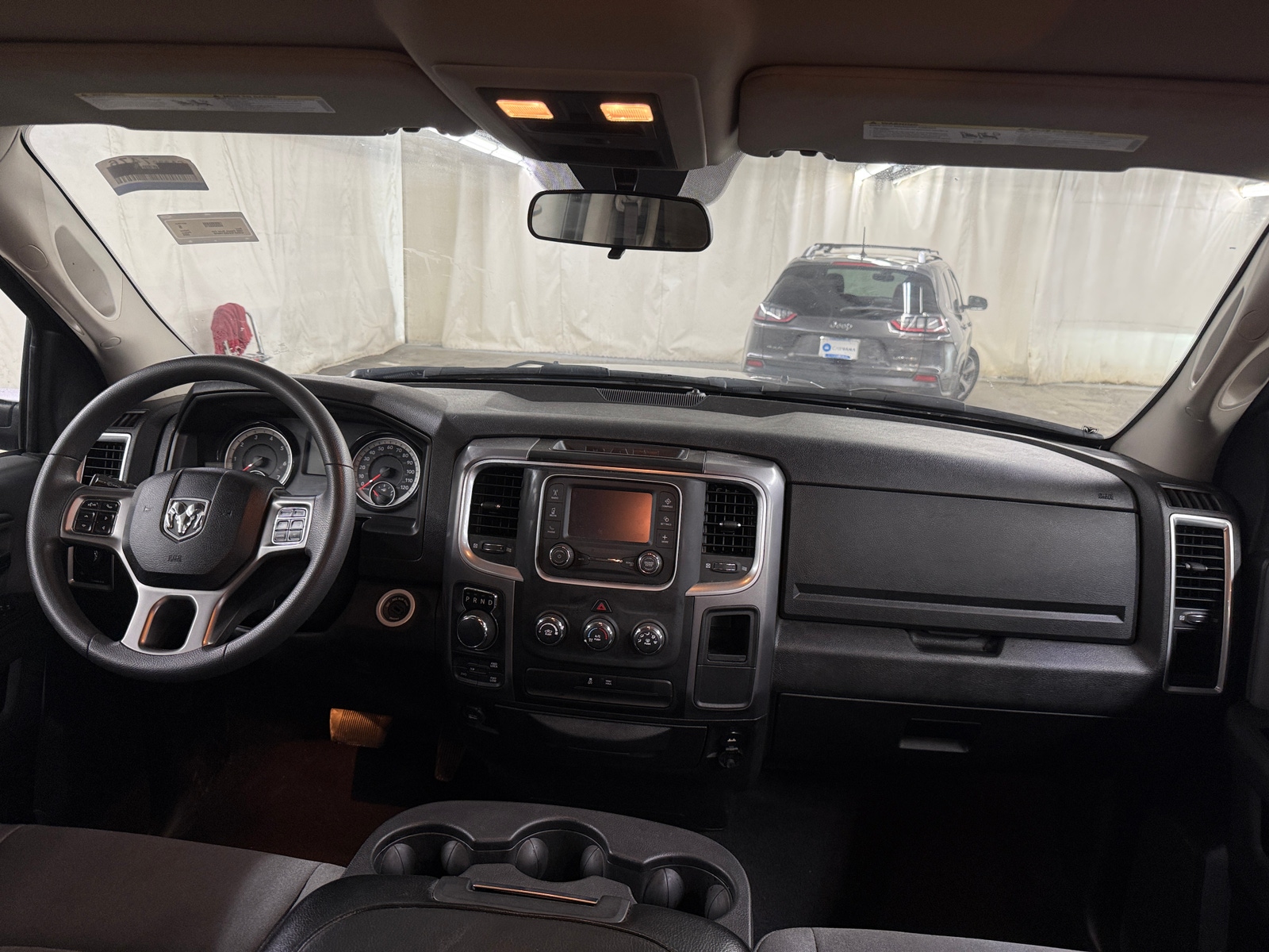 Thumbnail: 2024 RAM 1500 Classic - 3