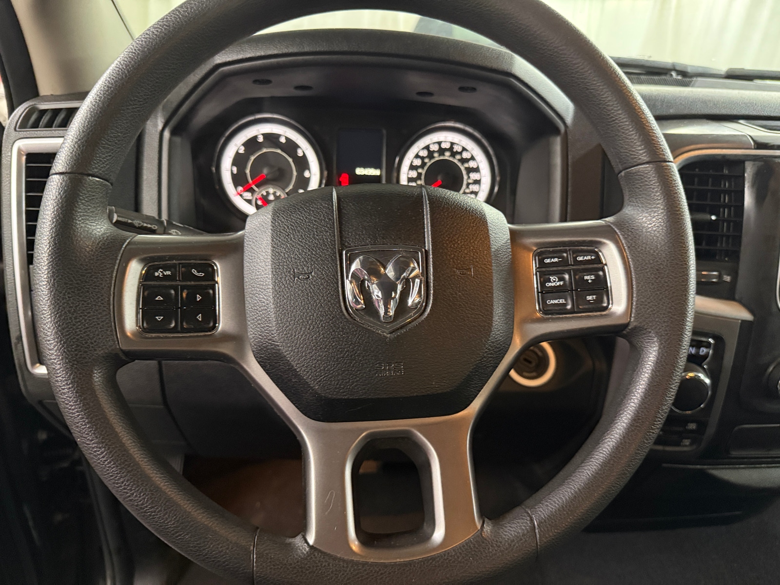 Thumbnail: 2024 RAM 1500 Classic - 5