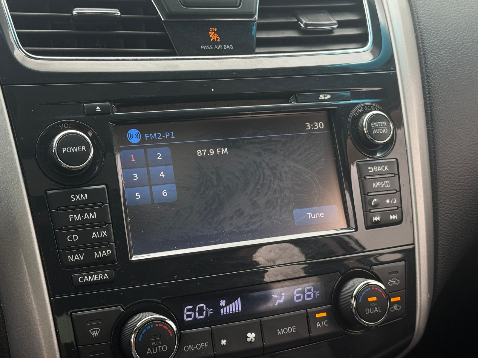 Thumbnail: 2015 Nissan Altima - 3