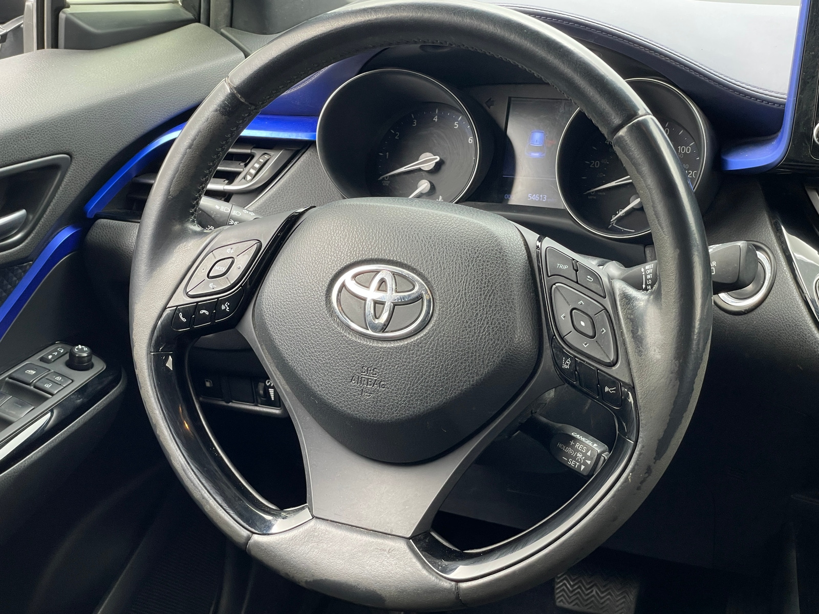 Thumbnail: 2020 Toyota C-HR - 5