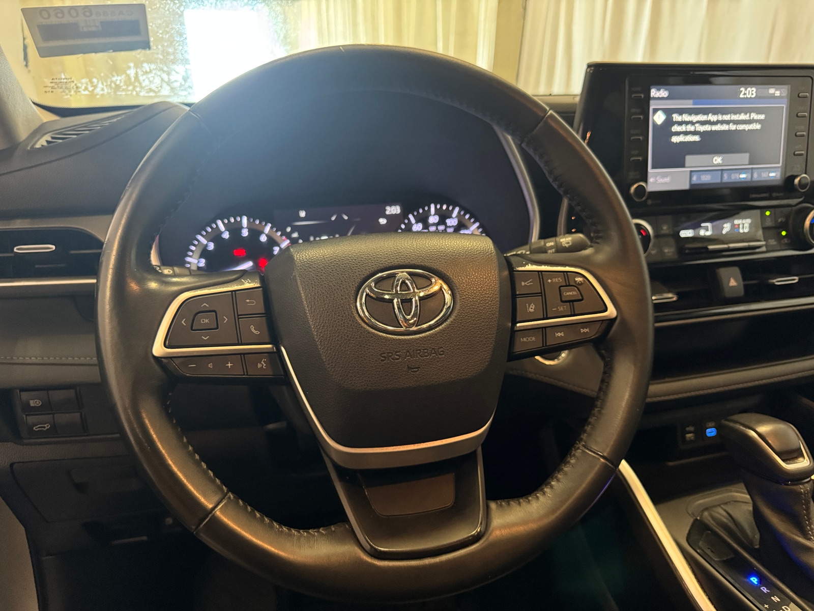 Thumbnail: 2022 Toyota Highlander - 4