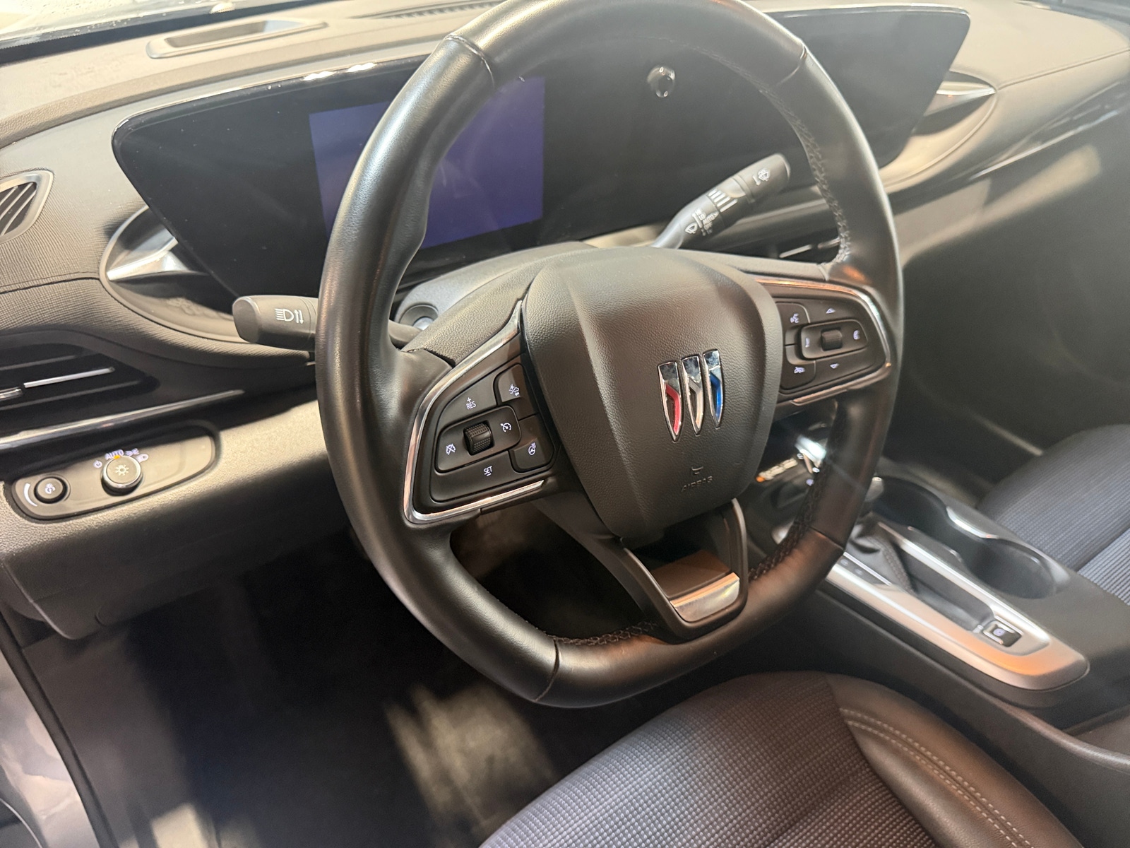 Thumbnail: 2024 Buick Envista - 4