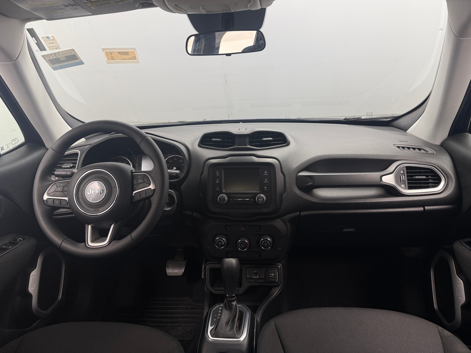 Thumbnail: 2019 Jeep Renegade - 3