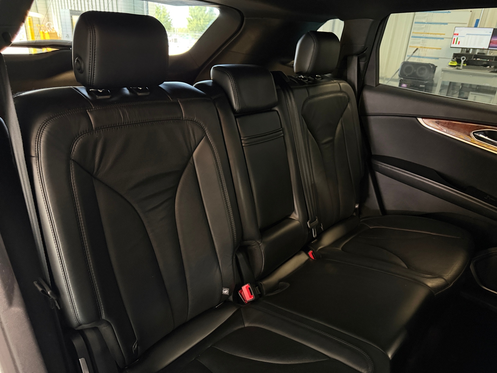 Thumbnail: 2016 Lincoln MKX - 5