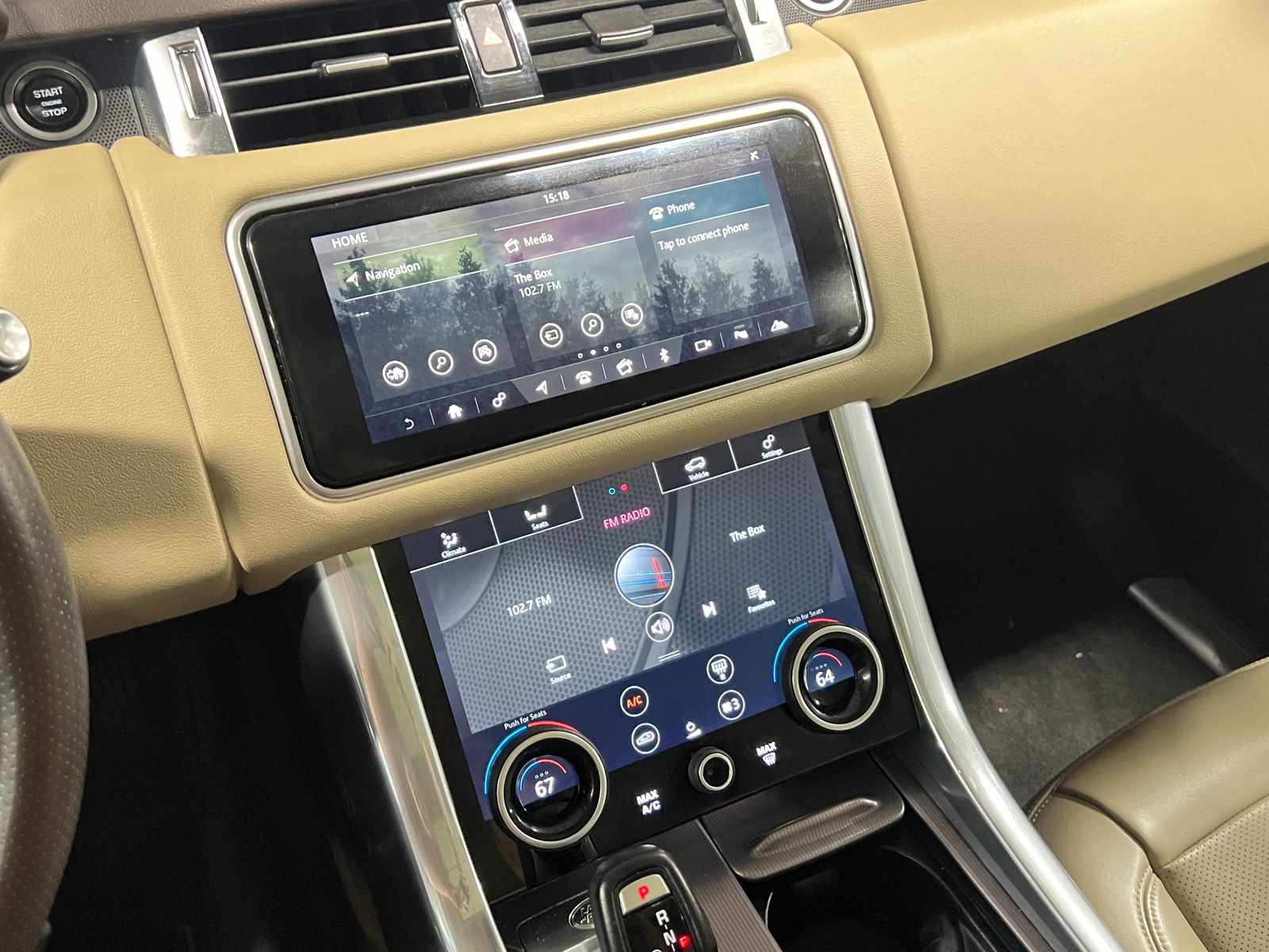 Thumbnail: 2020 Land Rover Range Rover Sport - 4