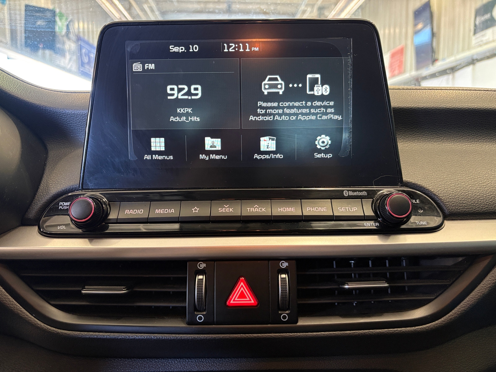 Thumbnail: 2020 Kia Forte - 4