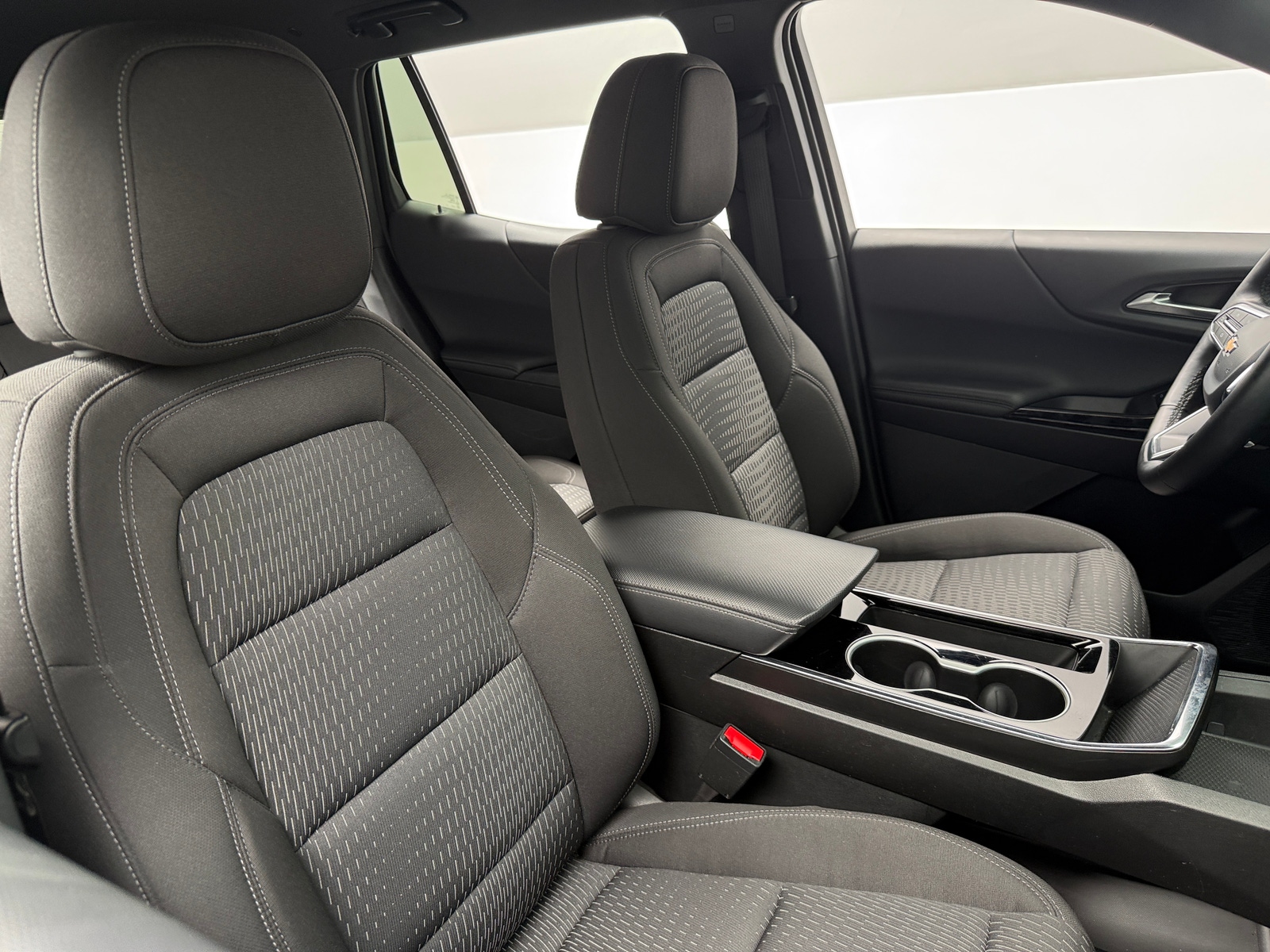 Thumbnail: 2025 Chevrolet Equinox - 2