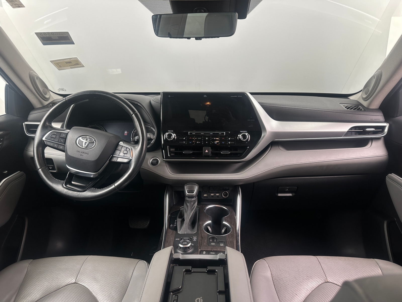 Thumbnail: 2021 Toyota Highlander - 2