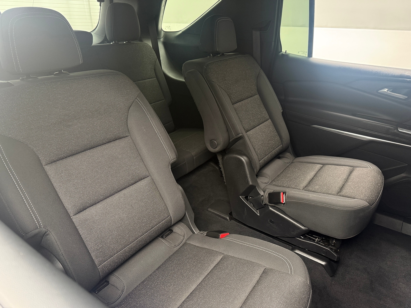 Thumbnail: 2025 Chevrolet Traverse - 6