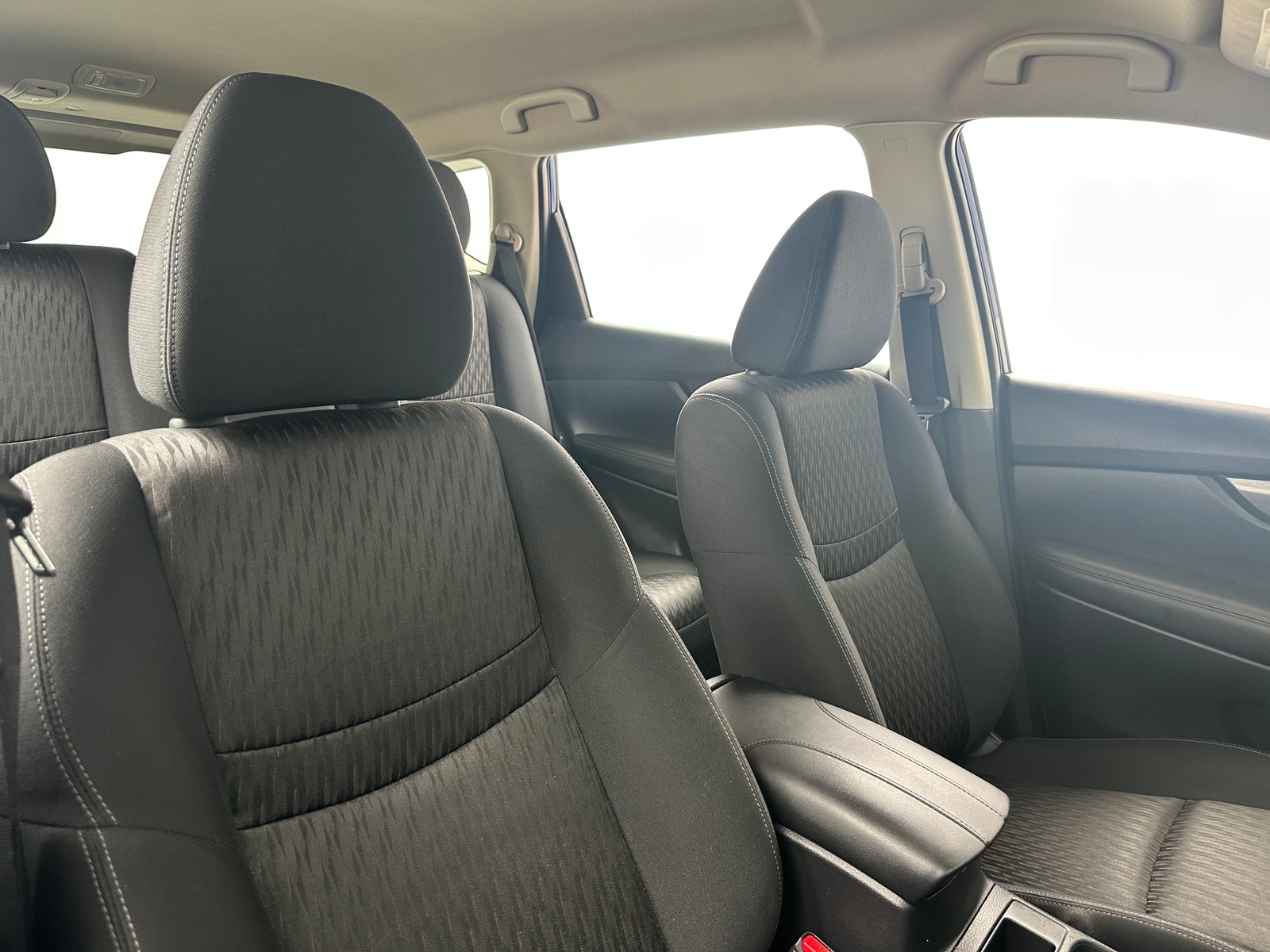 Thumbnail: 2017 Nissan Rogue - 2