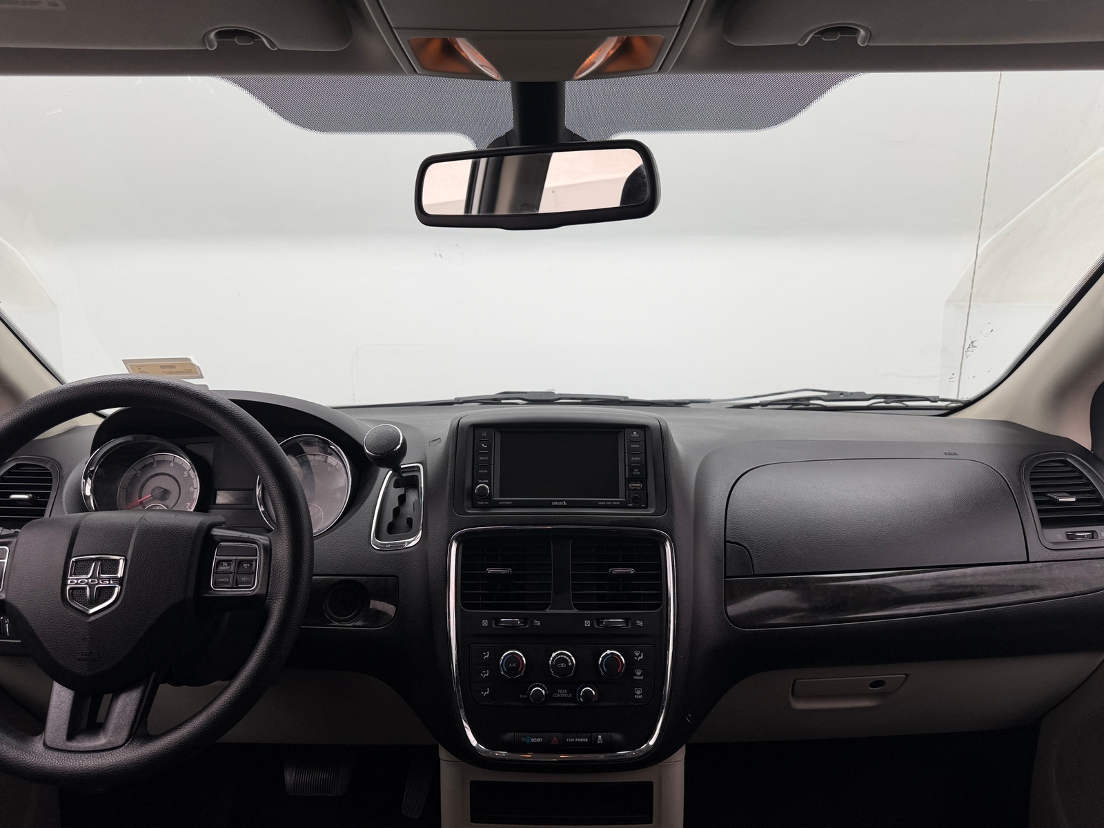 Thumbnail: 2020 Dodge Grand Caravan - 3