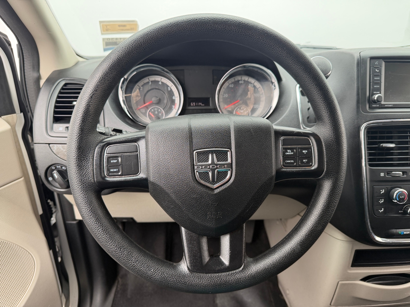 Thumbnail: 2020 Dodge Grand Caravan - 5