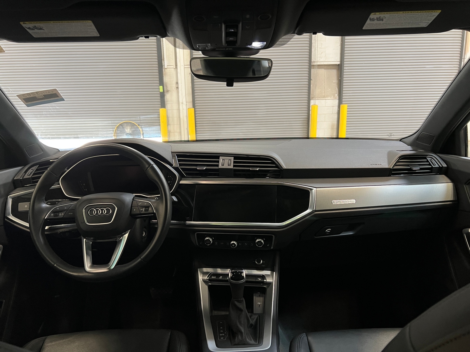 Thumbnail: 2025 Audi Q3 - 2