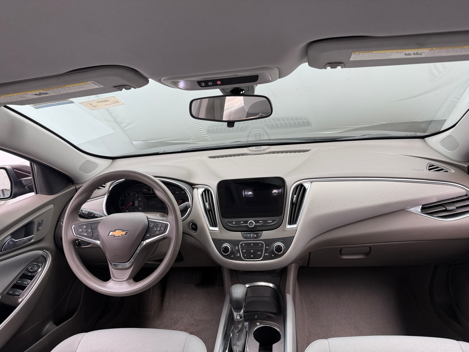 Thumbnail: 2021 Chevrolet Malibu - 3