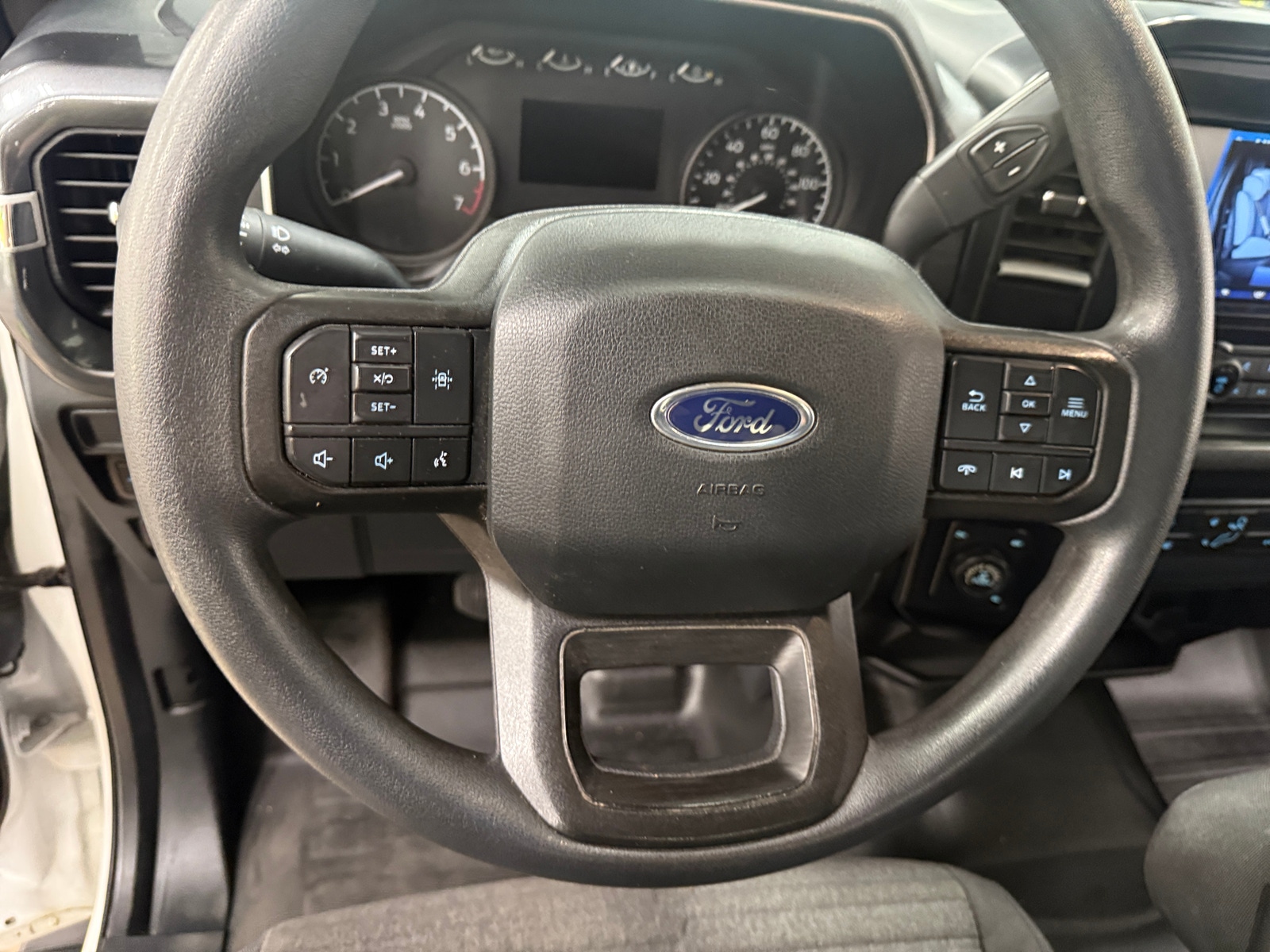Thumbnail: 2023 Ford Econoline - 5