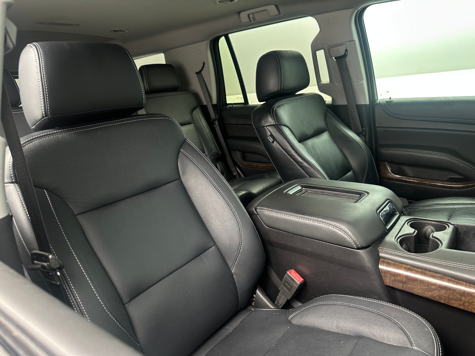 Thumbnail: 2019 Chevrolet Tahoe - 2