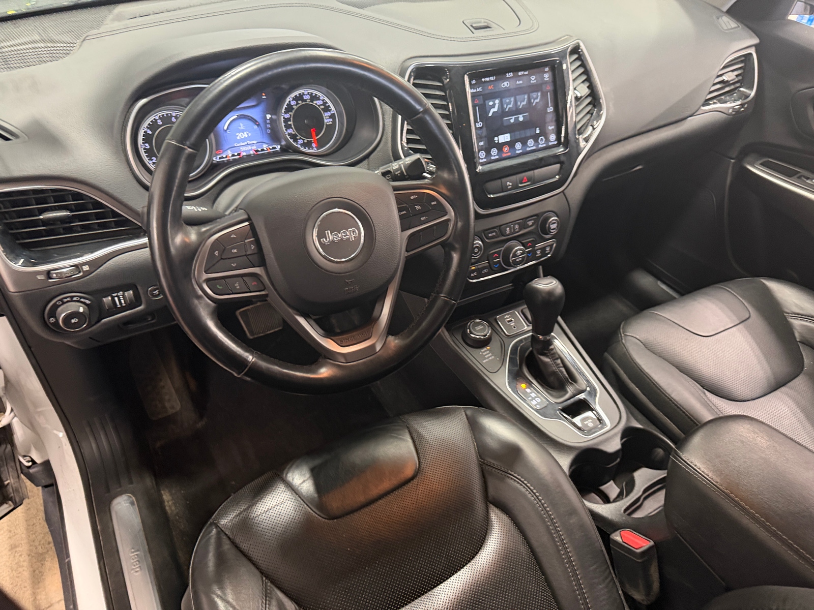 Thumbnail: 2020 Jeep Cherokee - 2