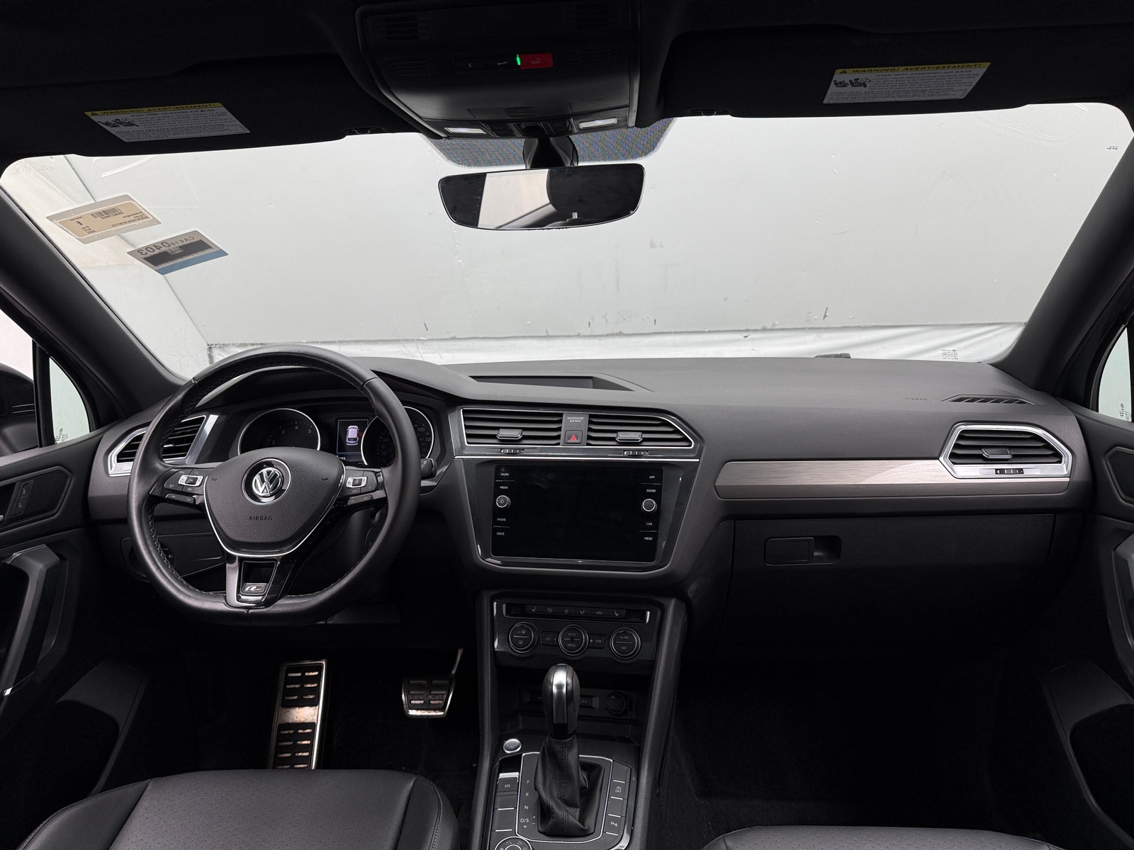Thumbnail: 2020 Volkswagen Tiguan - 2