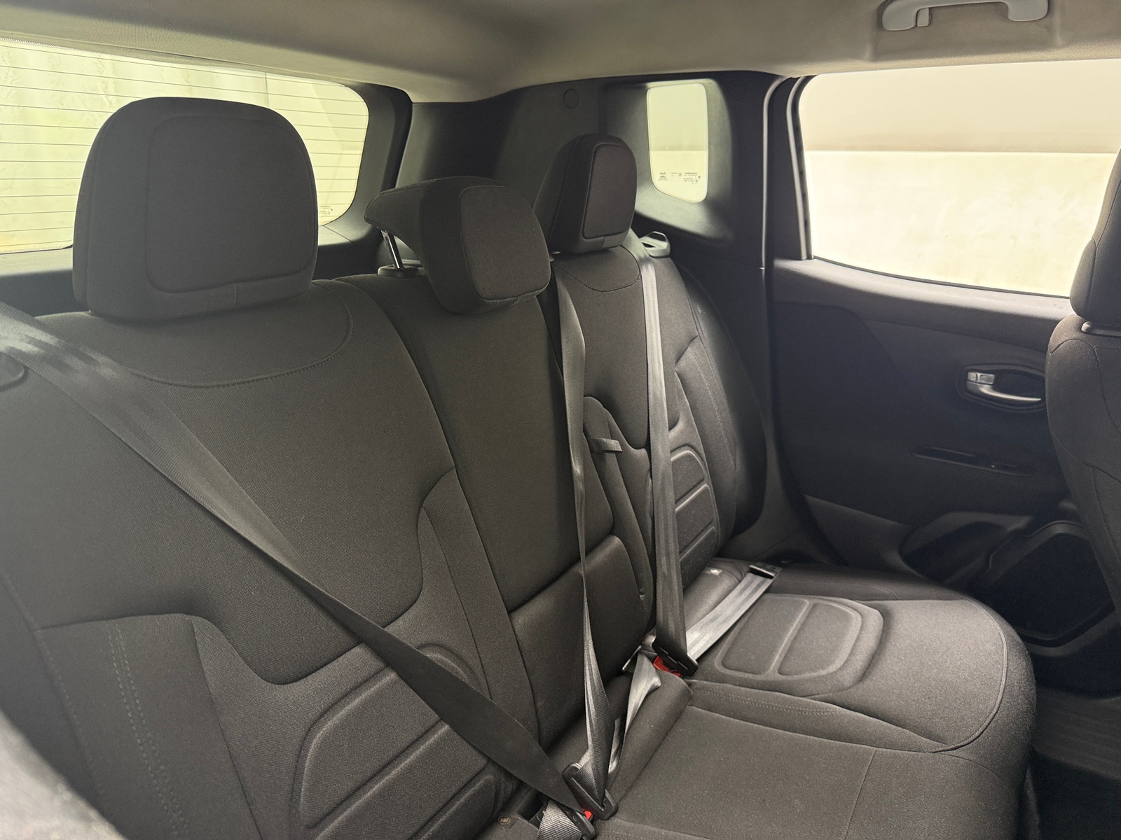 Thumbnail: 2019 Jeep Renegade - 6