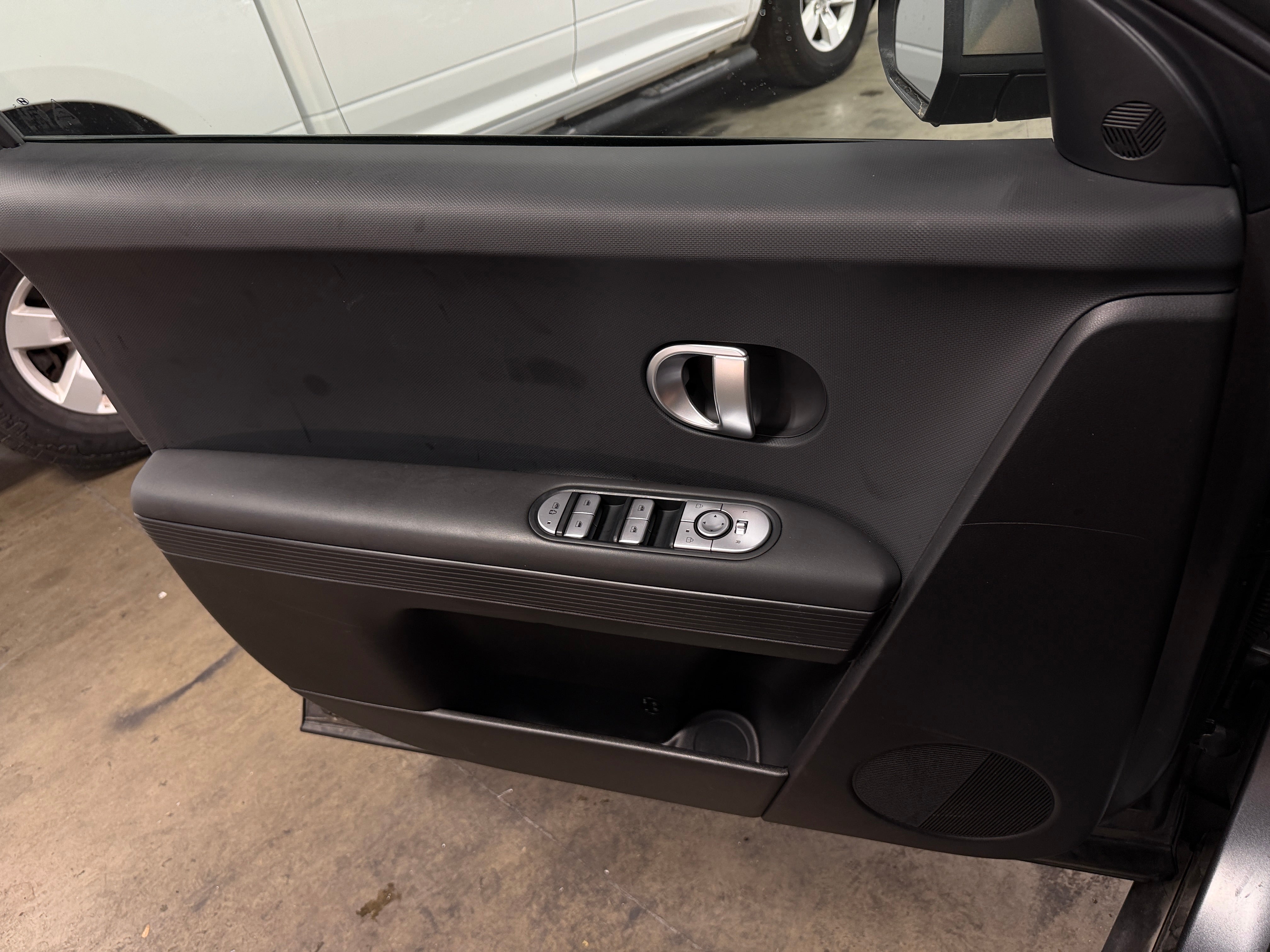 Used 2024 Hyundai IONIQ 5 SEL with VIN KM8KNDDF3RU278537 for sale in Auburn, WA
