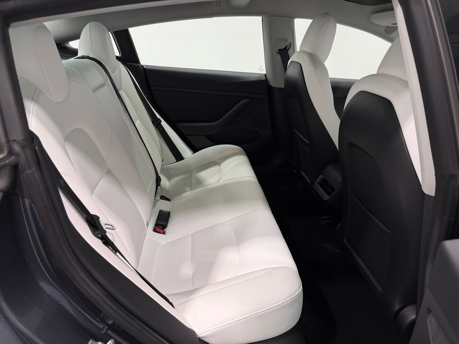 Thumbnail: 2021 Tesla Model 3 - 5