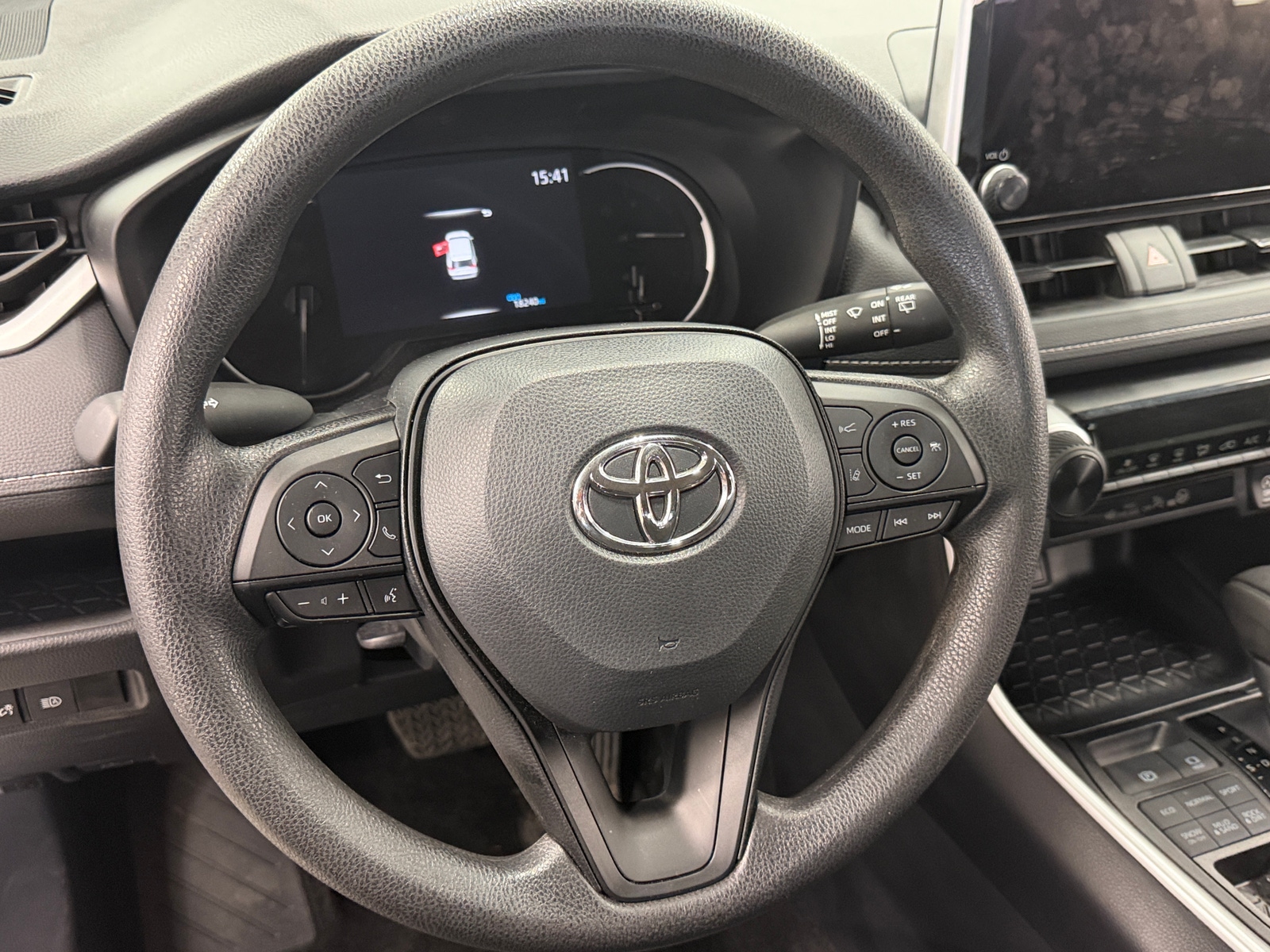 Thumbnail: 2025 Toyota RAV4 - 5