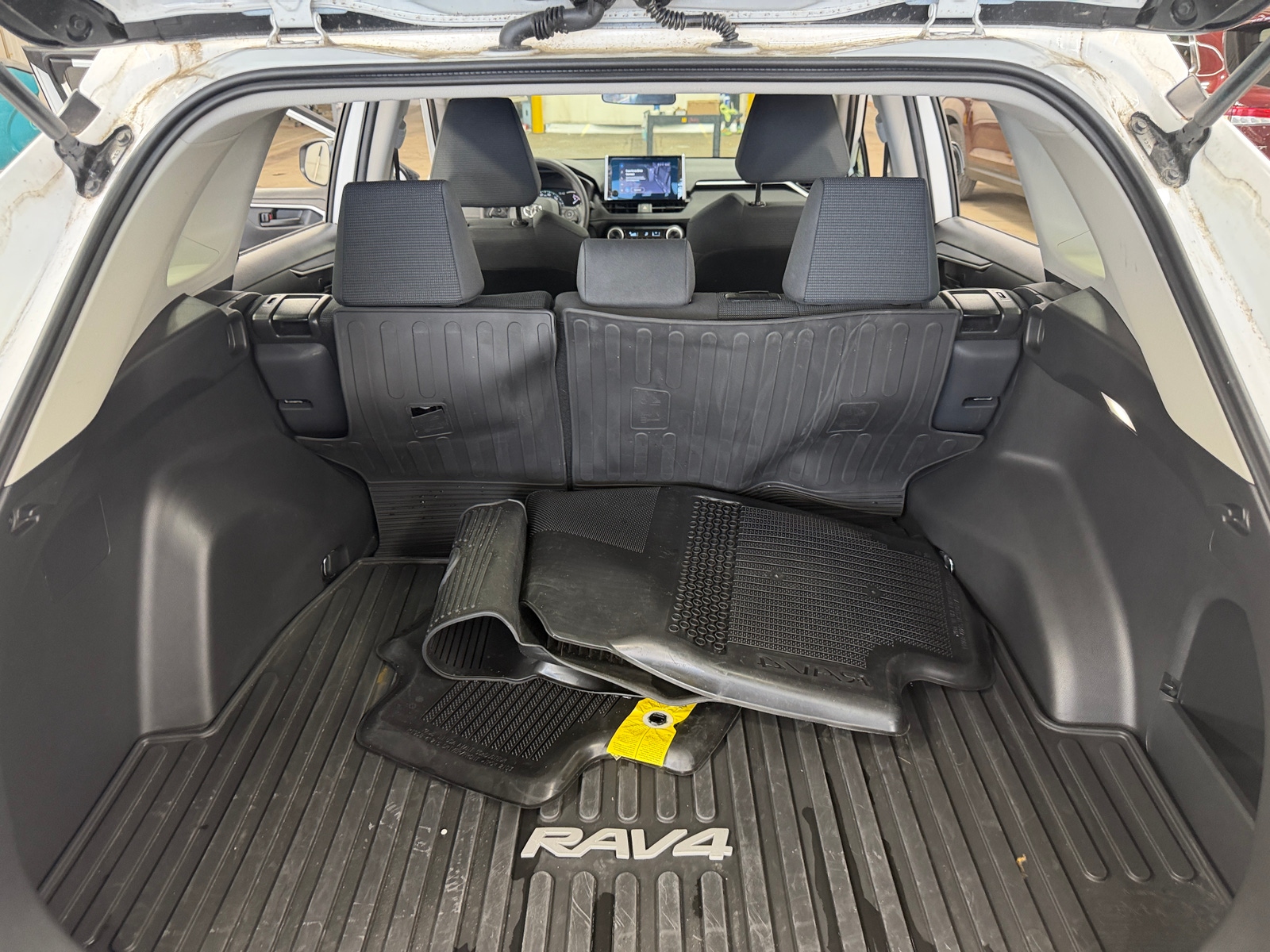 Thumbnail: 2025 Toyota RAV4 - 7