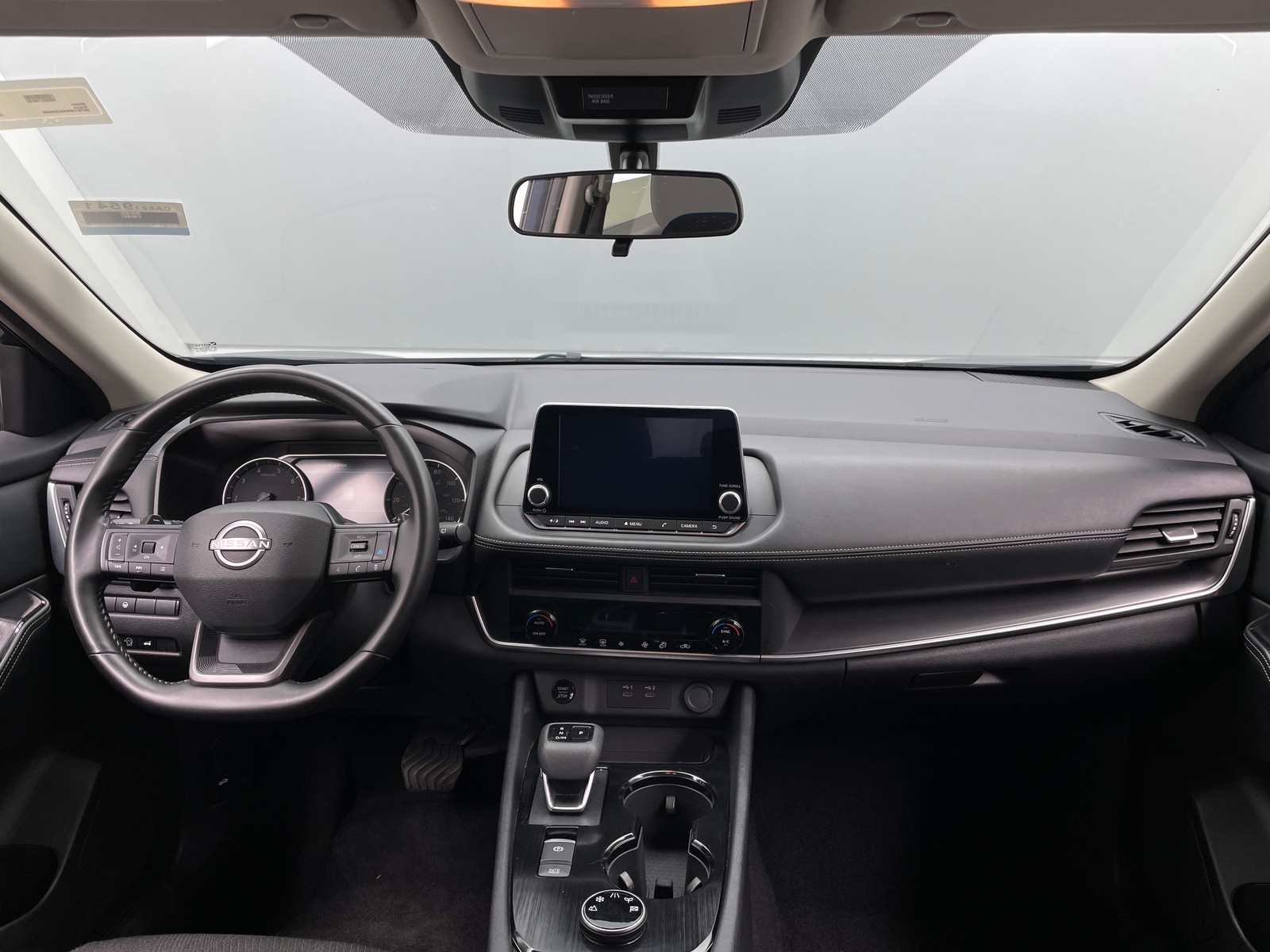 Thumbnail: 2025 Nissan Rogue - 3