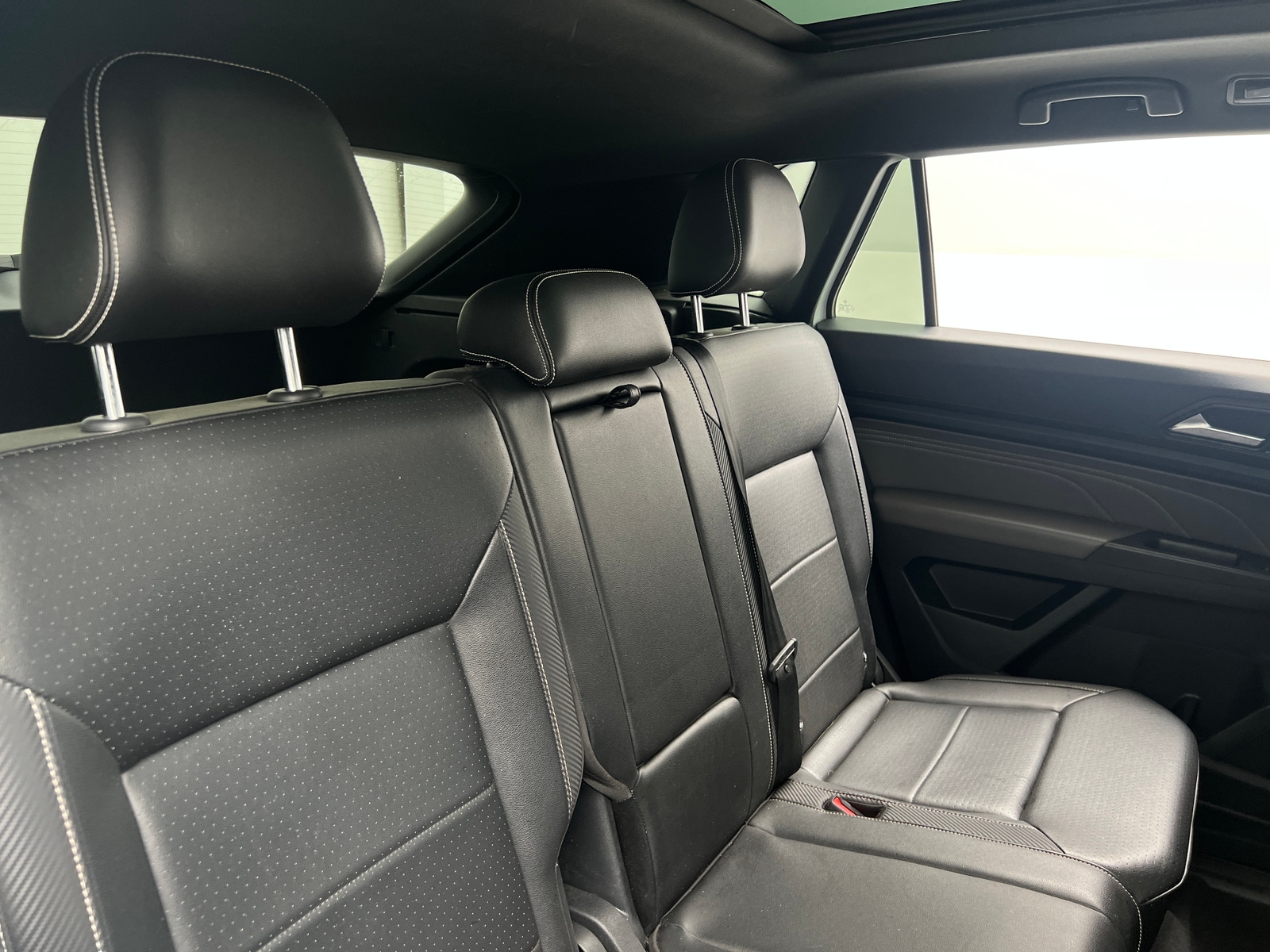 Thumbnail: 2022 Volkswagen Atlas - 6