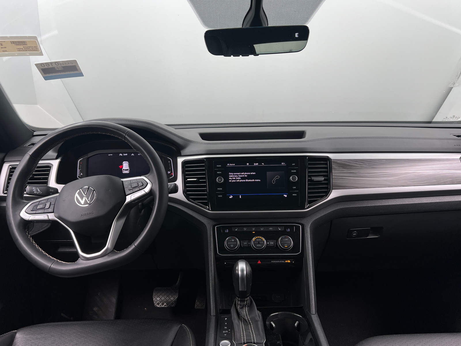 Thumbnail: 2022 Volkswagen Atlas - 3