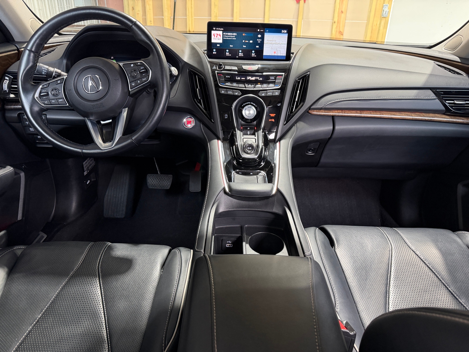 Thumbnail: 2023 Acura RDX - 2