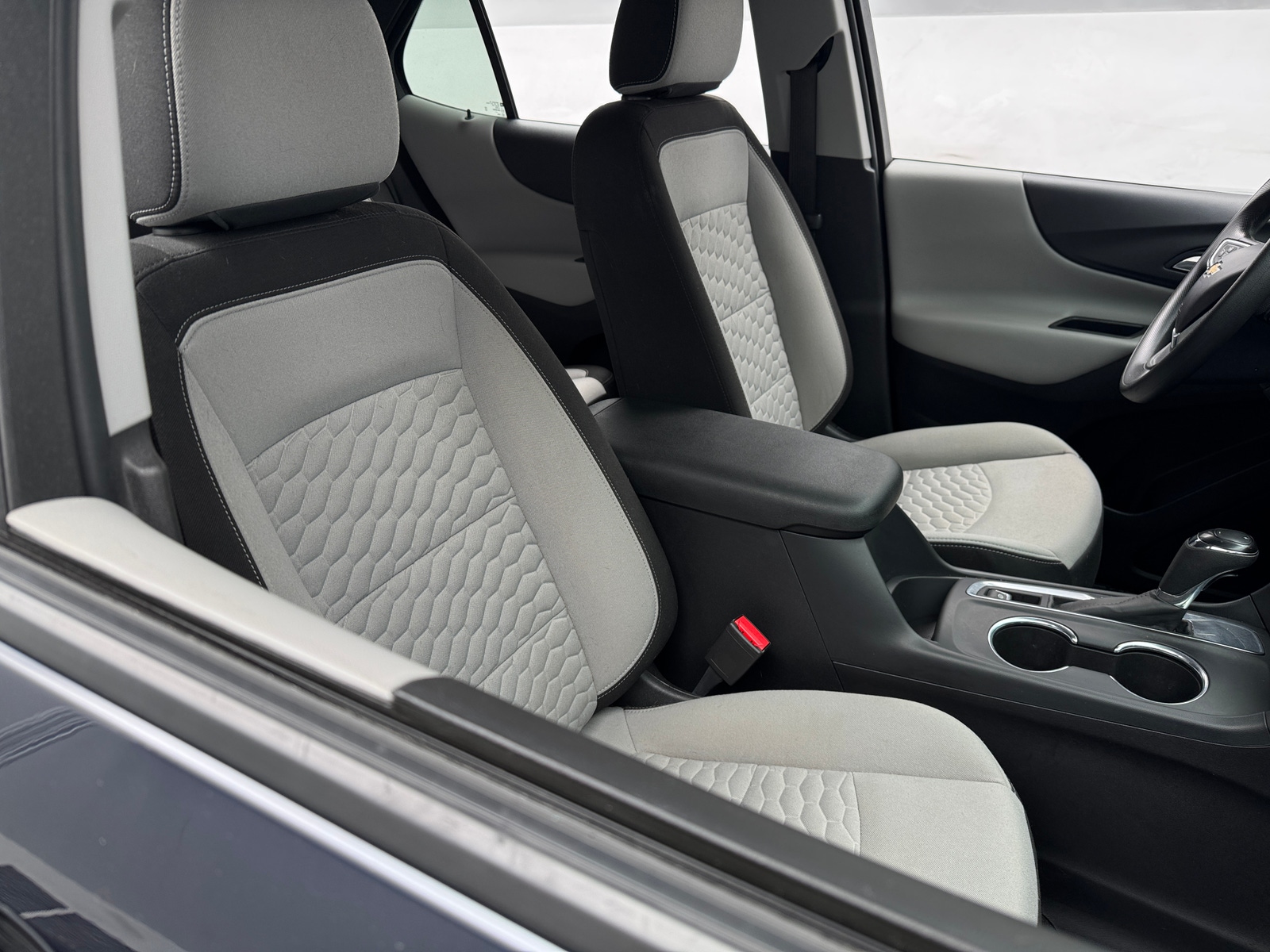 Thumbnail: 2021 Chevrolet Equinox - 2