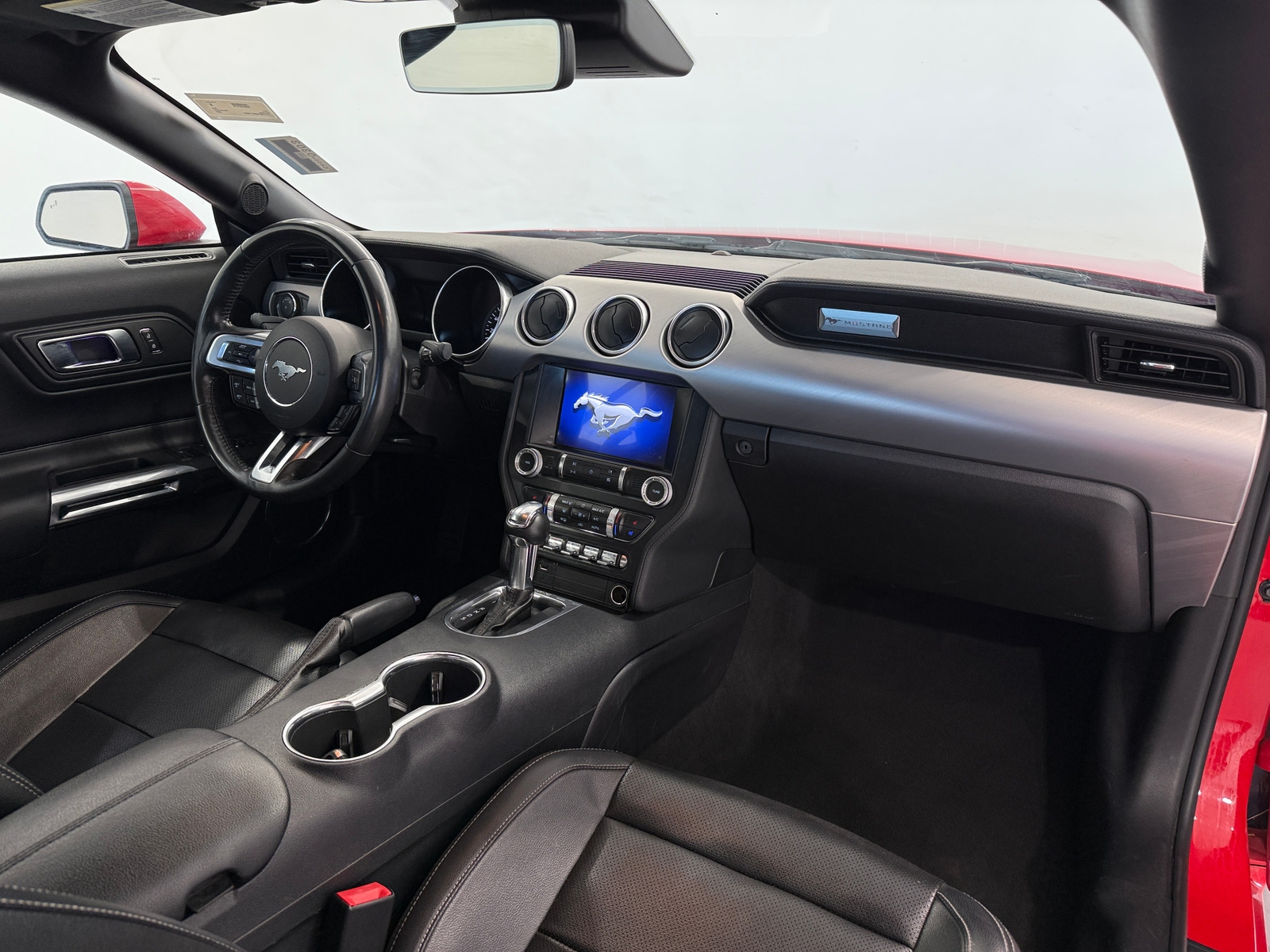 Thumbnail: 2022 Ford Mustang - 2