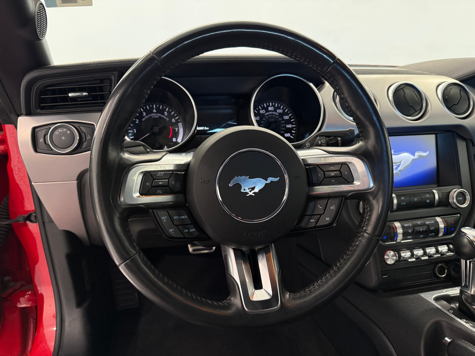 Thumbnail: 2022 Ford Mustang - 4