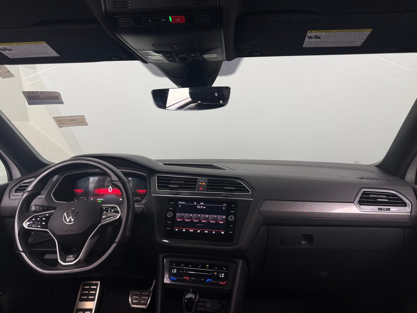 Thumbnail: 2022 Volkswagen Tiguan - 2