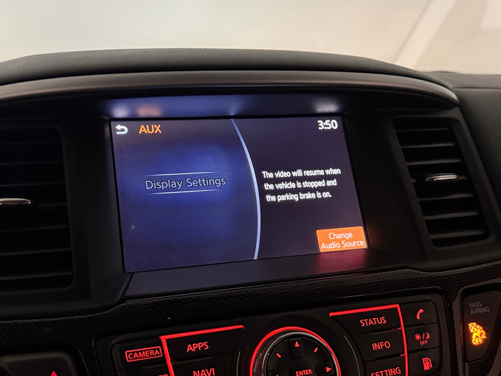 Thumbnail: 2020 Nissan Pathfinder - 3