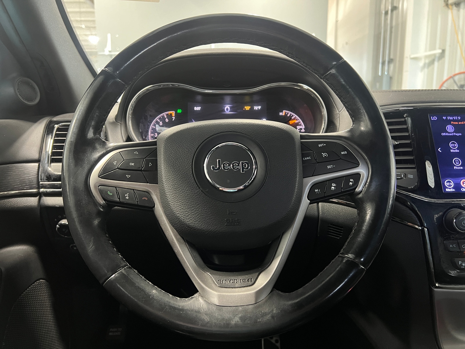 Thumbnail: 2019 Jeep Grand Cherokee - 4