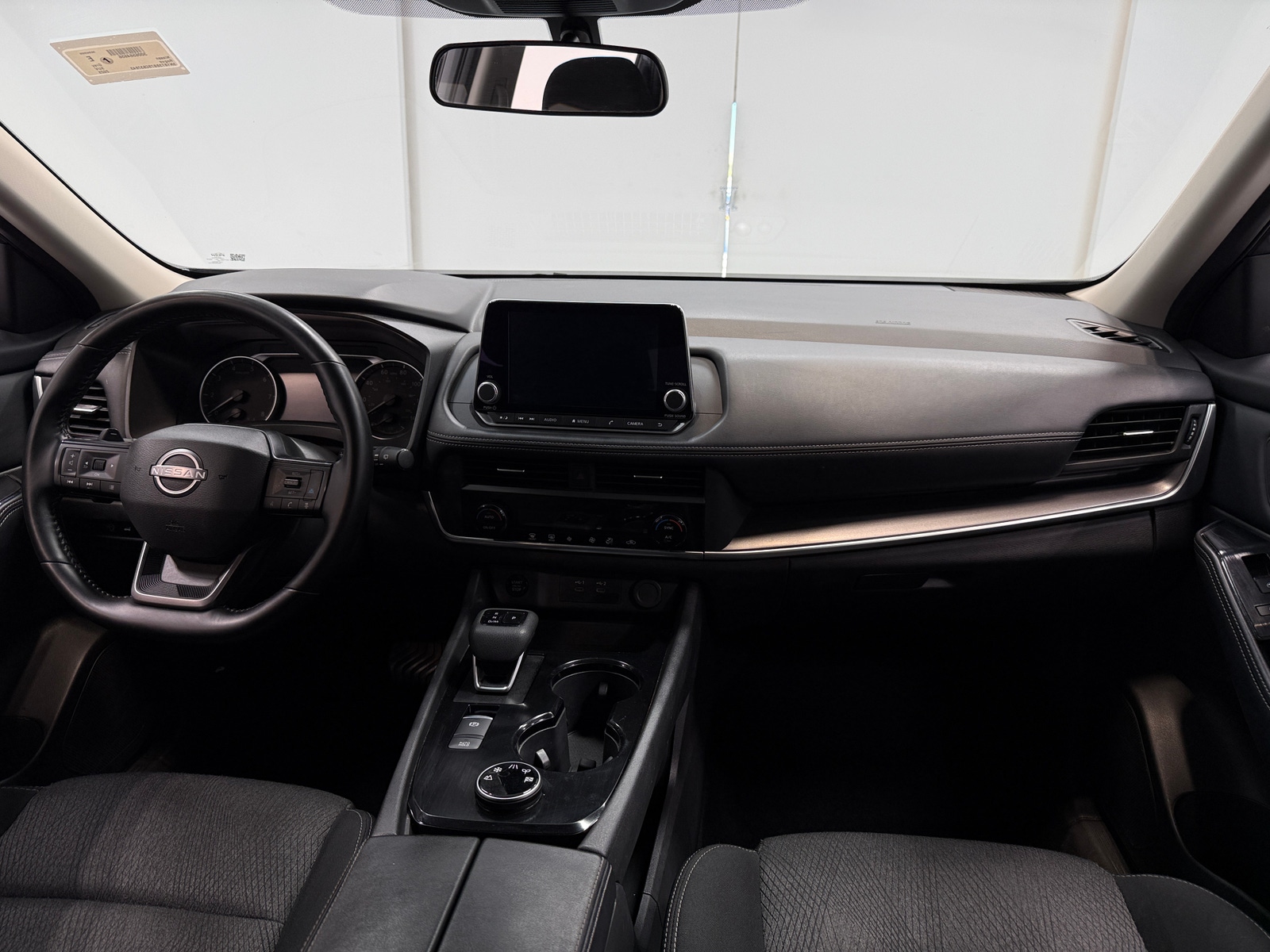Thumbnail: 2025 Nissan Rogue - 3